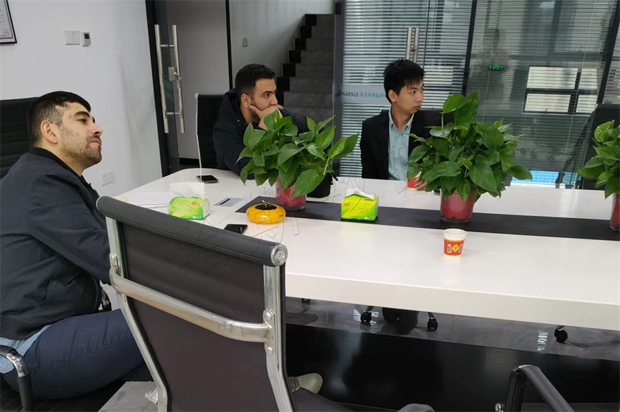 阿联酋 (4) 阿联酋 (4)