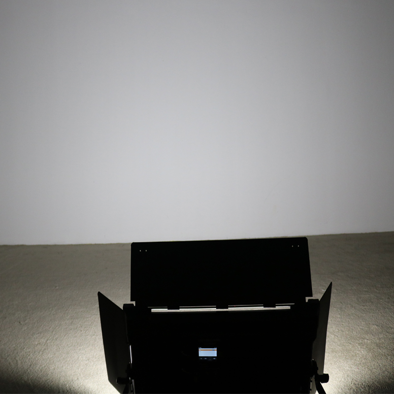TH-326 Luz de escenario bicolor led luz de panel suave luz de video