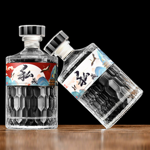 500ml glass liquor bottle with heavy base