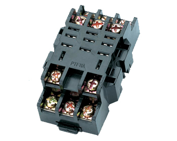 Socket de relais de PTF11AK