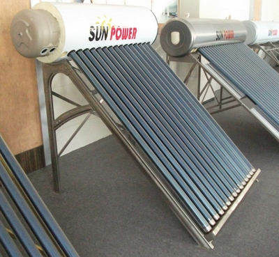 Tanque sin presión Calentador de agua solar compacto