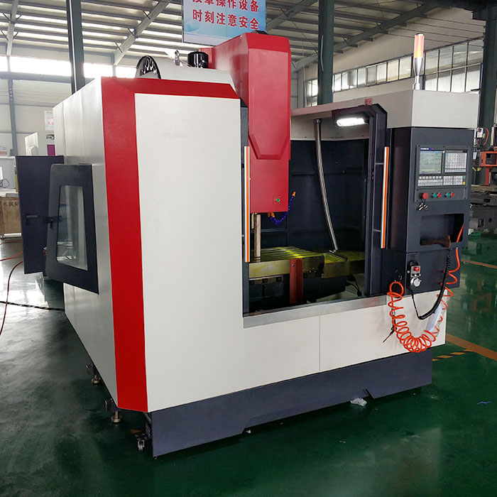 600x500x500mm CNC Machine Center for Metal Machining VMC650