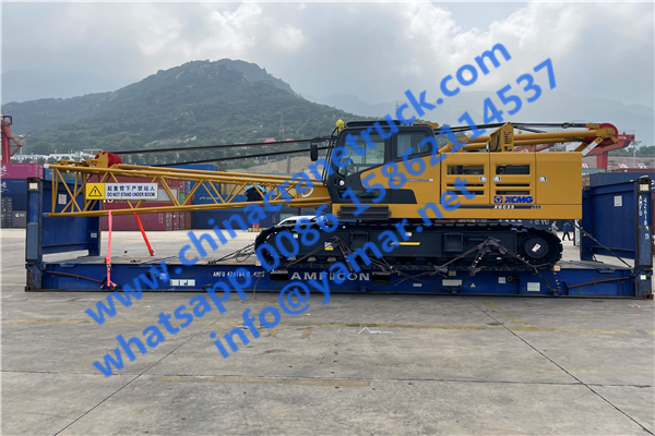 Customer order XCMG 55 ton crawler crane