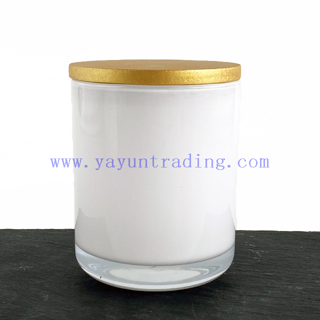Customized Black White Candle Jars for Home Decoration Empty Glass Candle Vessels
