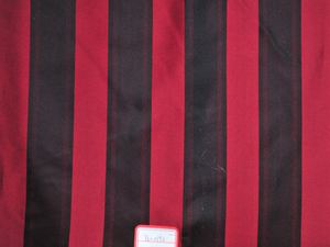 Black and Red Upholstery Fabric with Good Quality