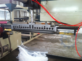T-mourir pour la machine feuilletante d'extrusion