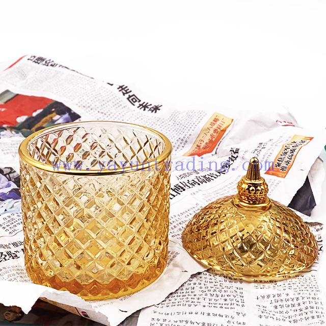 Luxurious Colorful Dome Candy Jars 400ml Diamond Embossed Colored Glass Candle Holder with Lids