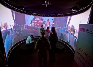 Large Curved Projection Screen for 