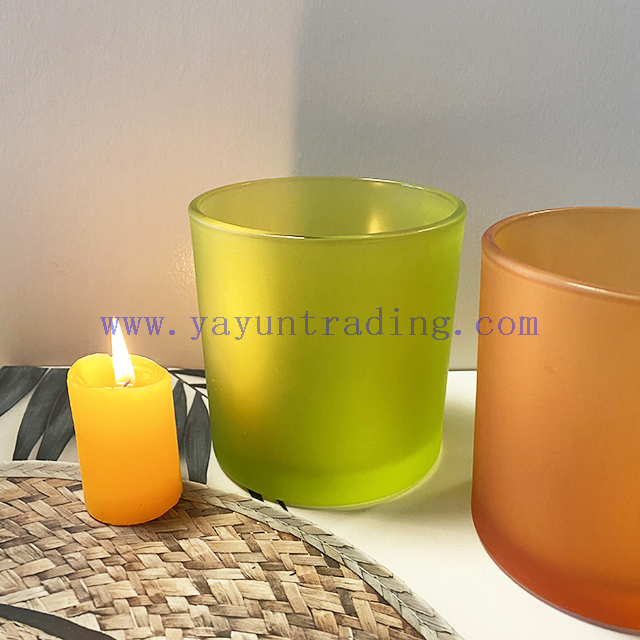Colorful Flat Bottom Painted Matte Orange And Green Glass Candle Jars with Lids