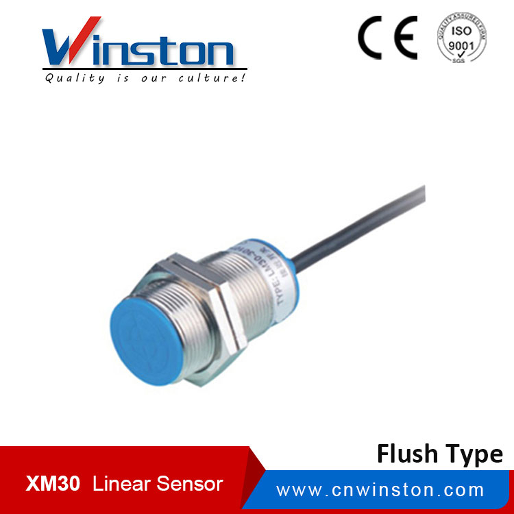 El interruptor del sensor de desplazamiento lineal XM30 del fabricante detecta metal