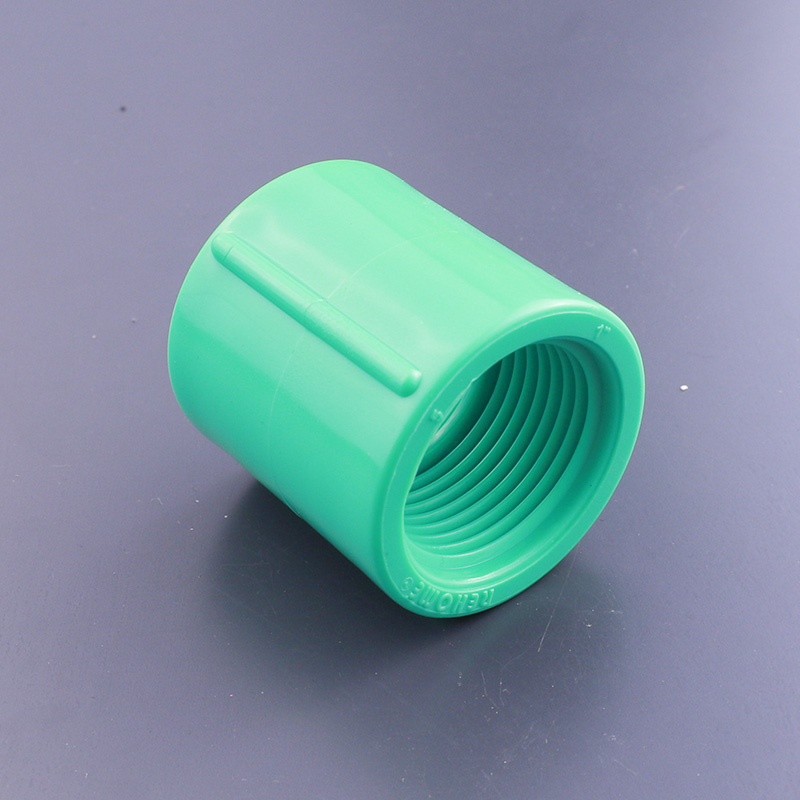 工厂批发 pvc 管道水暖配件制造商塑料 PVC 母接头螺纹