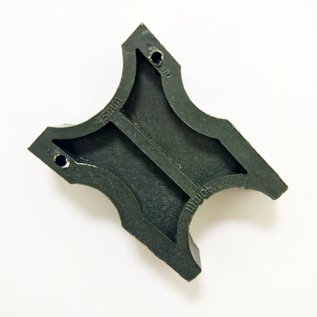 Platform plastic spacer SP0452B