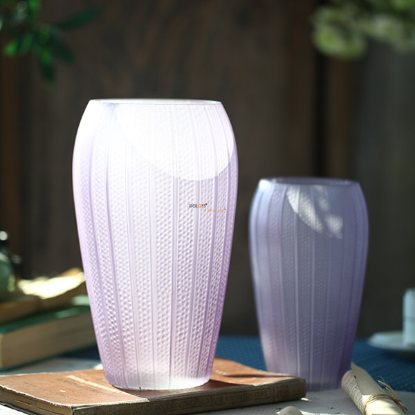 Hot Selling Lantern Shaped Frosted Glass Vase for The Art of Inserting Flowers 