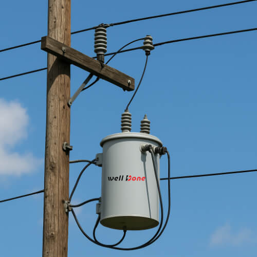 transformateur sur poteau