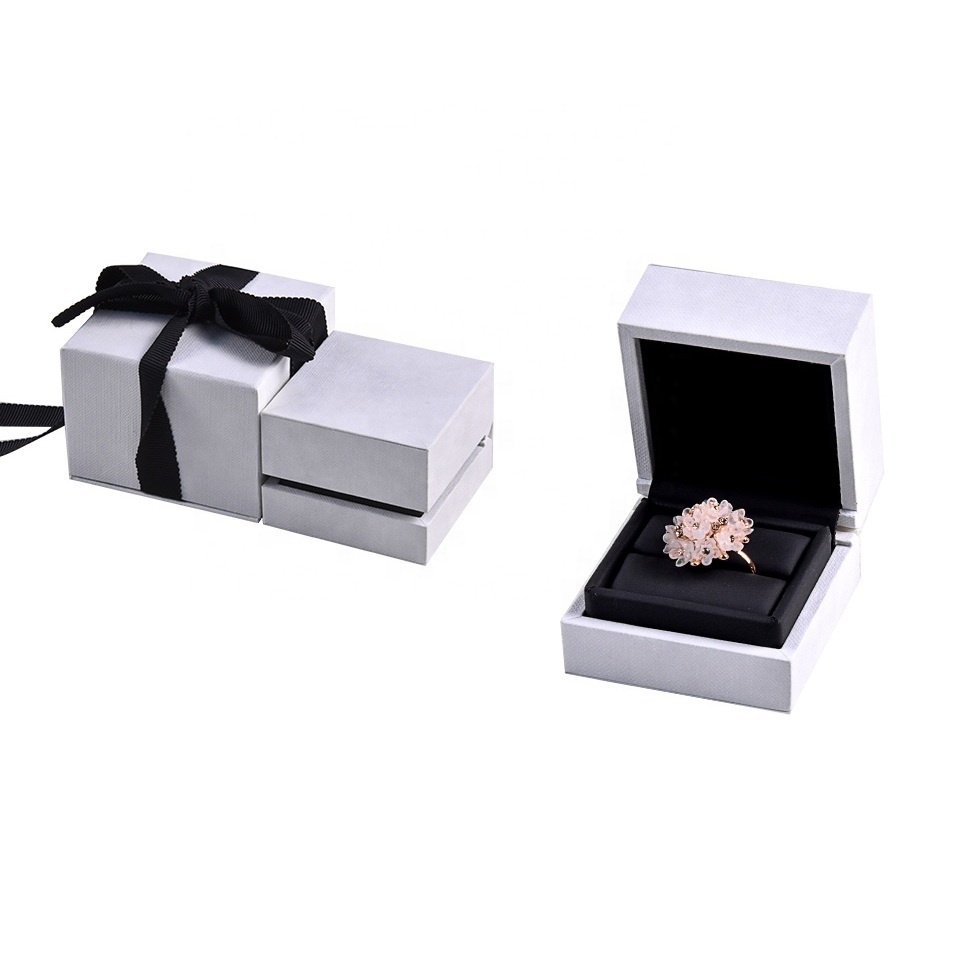 Travel Case Ring Storage Ring Box for Wedding Ring Case Velvet Box Ring Packaging