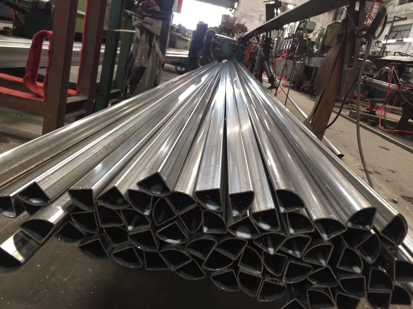 bright finished special shape stainless steel tube