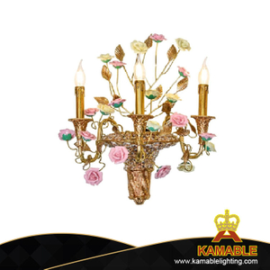Роскошный настенный светильник из латуни с керамическим цветочным оформлением (KAFB0627-3)