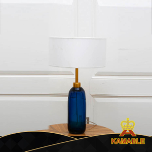 Элегантная настольная лампа из синего стекла в декоративном стиле (KA532-T)