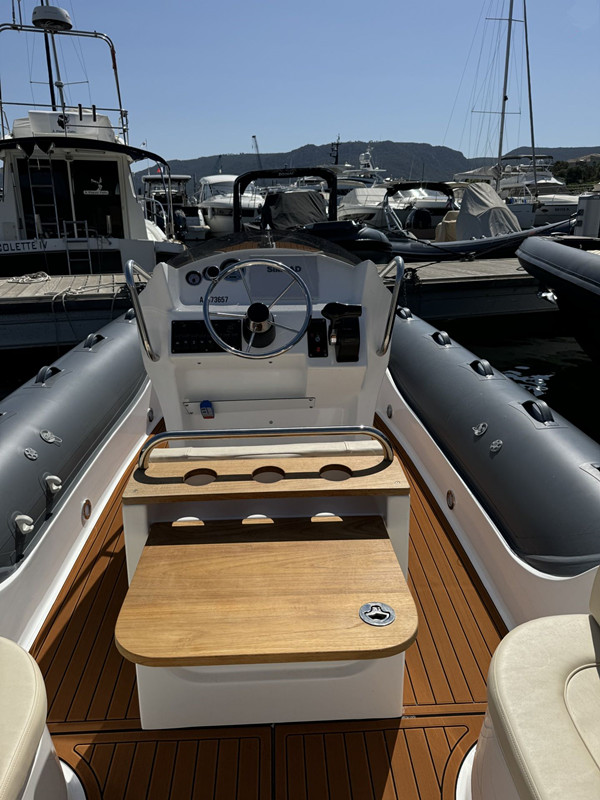 Voir les photos clients du RIB700 (4)