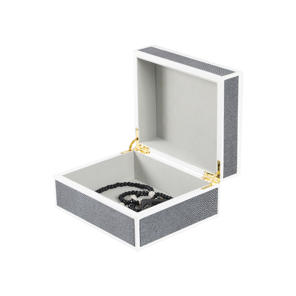 luxury Gray pu leather Jewelry box Jewelry gift Organizer Box for Women Sharkskin Jewelry Storage Holder 