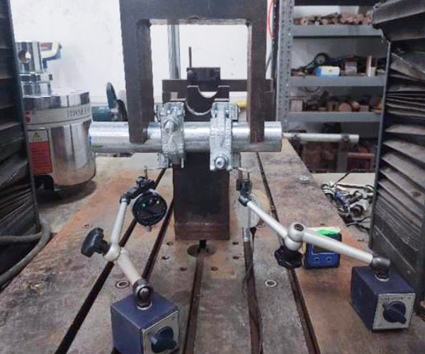  гравий в тесте (тест на проскальзывание вдоль трубки фланец)