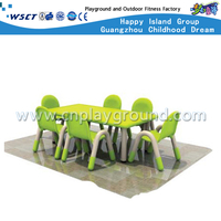 M11-07605儿童塑料表和椅子家具