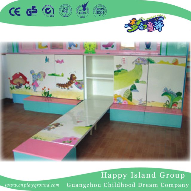 Kindergarten scherzt hölzernes erweiterbares Schulbett an Wand mit Kabinett (HG-6403)