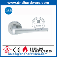 Manija de palanca sólida para puerta delantera moderna de acero inoxidable-DDSH022