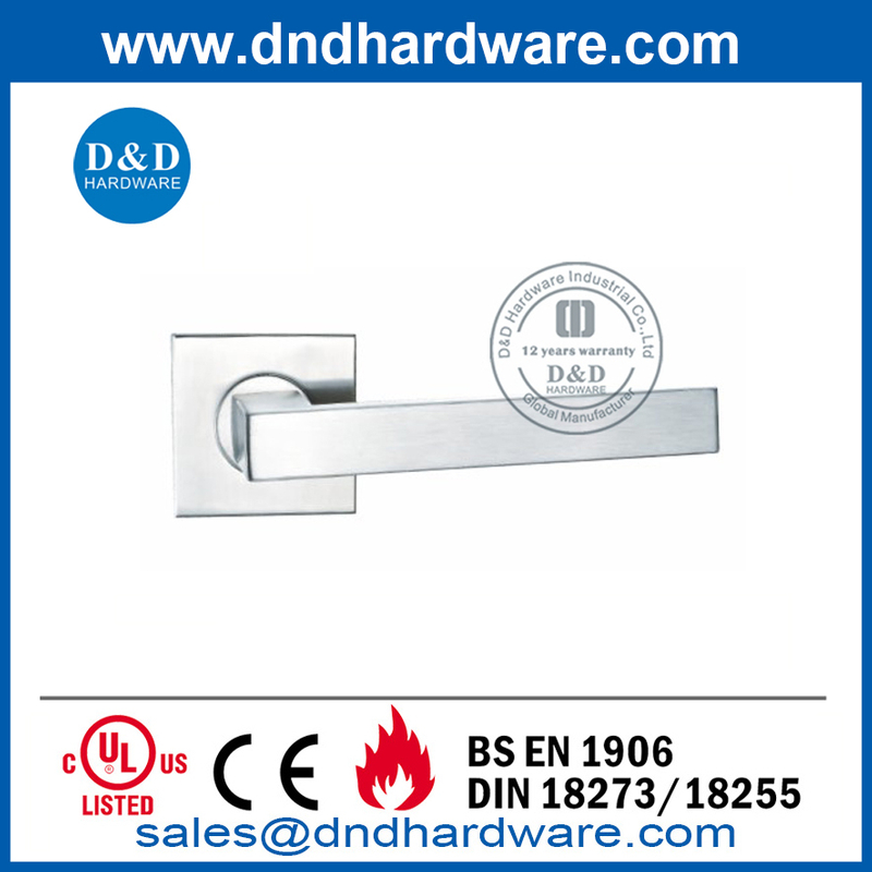 Manija de puerta interior cuadrada de acero inoxidable personalizada moderna-DDTH020