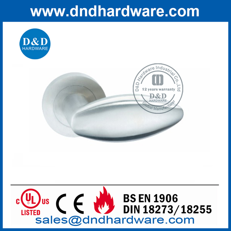 Manija decorativa pequeña de acero inoxidable con palanca ovalada para puerta-DDSH031