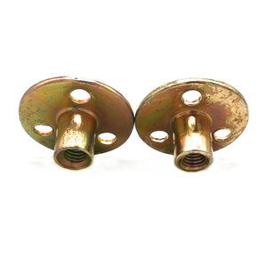 Base ronde Brad Hole Round Tee Nut Insert Rivets aveugles Écrous résistants à la corrosion