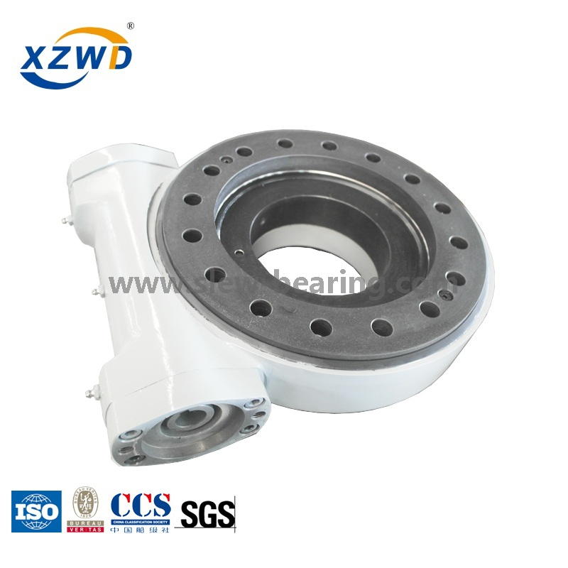 Xuzhou Wanda Venta caliente de alta calidad de gran capacidad de caja de engranajes helicoidales de accionamiento de giro SE21 con motor hidráulico