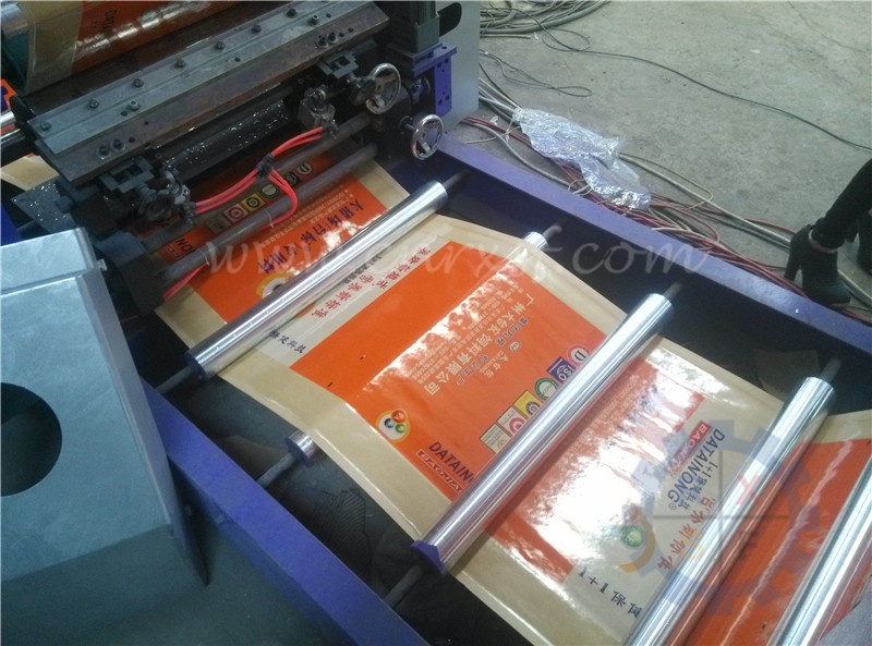 Printing and packaging machinery using aluminum guide roller