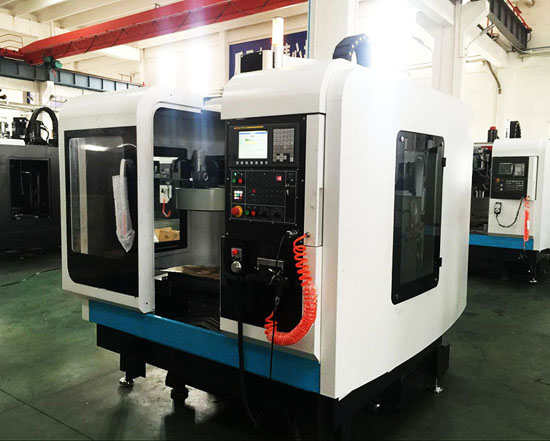 Features of Vertical Machining Center XH714 - DALIAN MACH CO.,LTD